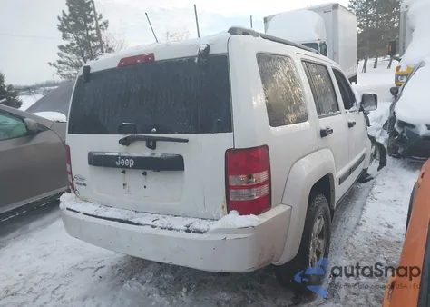 2012 Jeep Liberty Sport z USA, uszkodzony, nr VIN 1C4PJMAK8CW116356